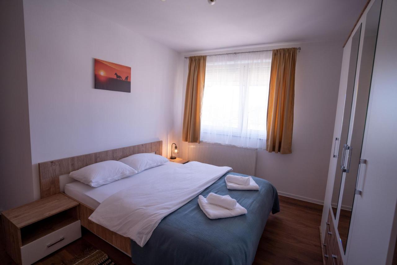 Apartman Niko Livno Exteriér fotografie